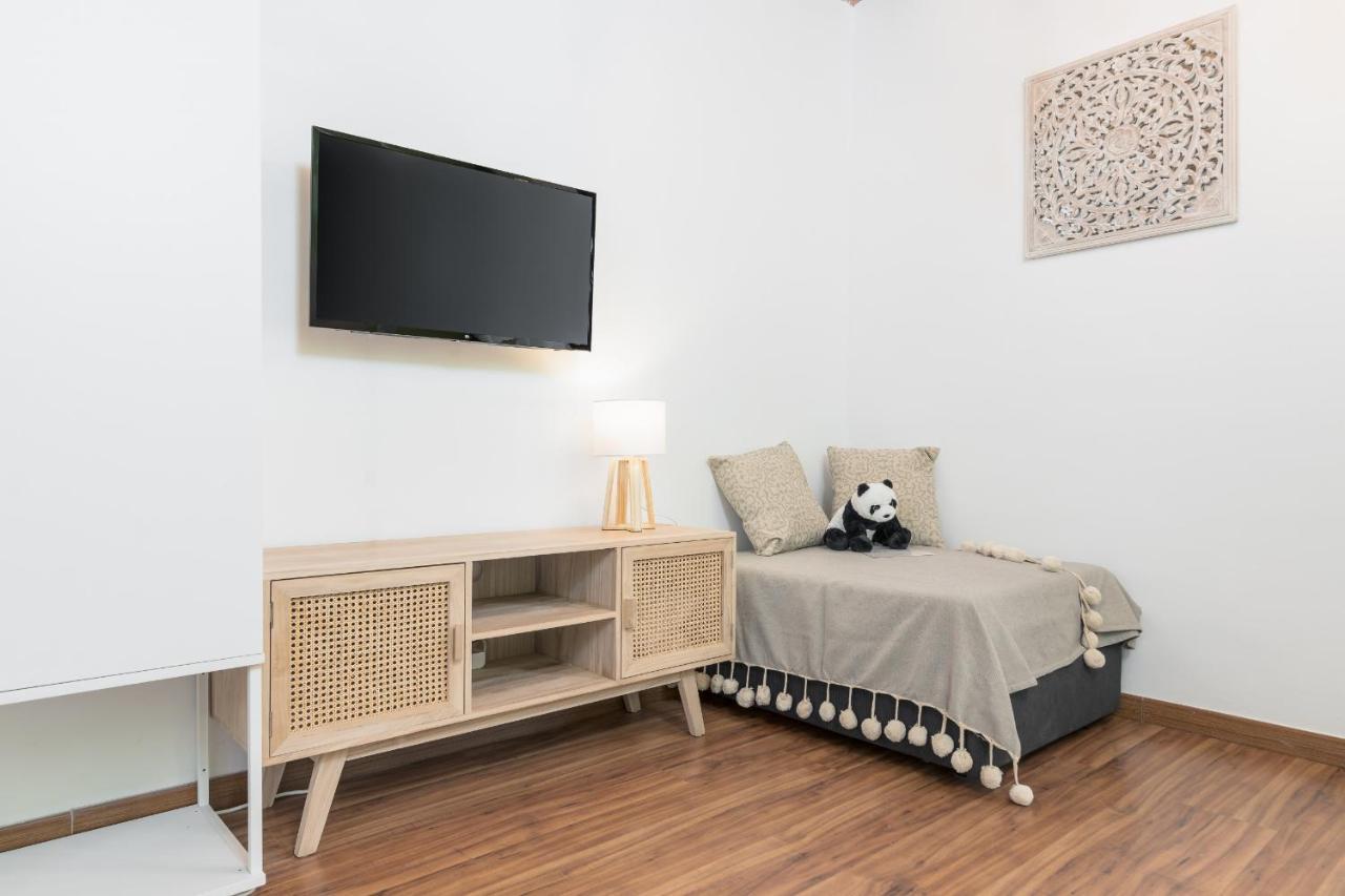 Suite Homes Alice Valentin Màlaga Exteriér fotografie